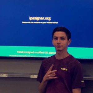 Meet your Posher, Connor